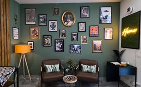Amari Home